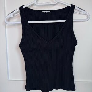 REFORMATION V-Neck Ribbed Tank Black Stretch Fitted Layer SEE MEASUREMENTS